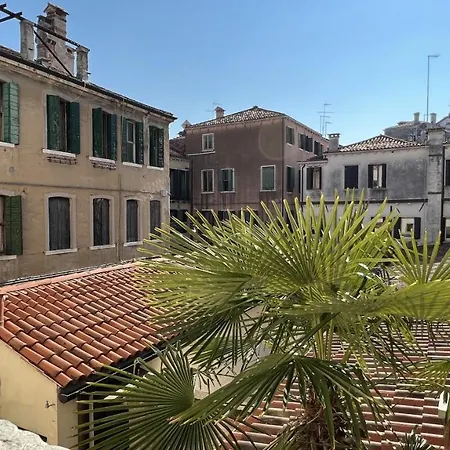 アパート Stella *