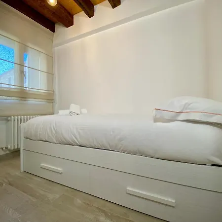 Apartamento Stella *